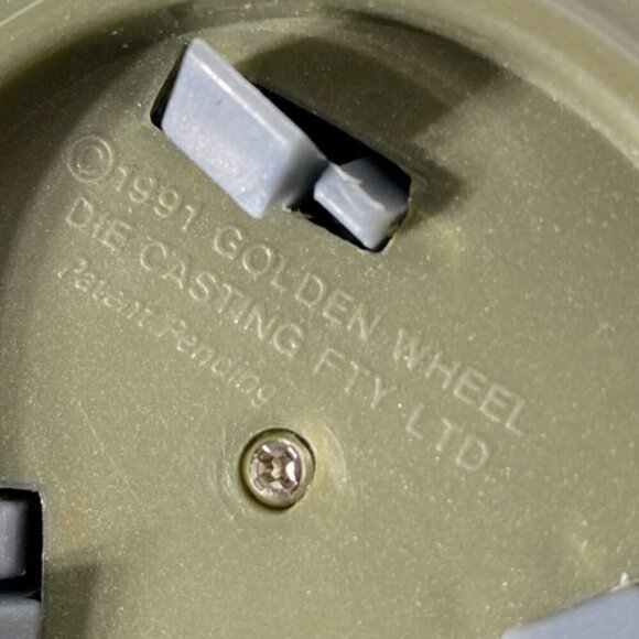 Vintage 1991 Golden Wheel Die Casting Pepsi Can Shooter Collectible With Cars - Picture 7 of 16